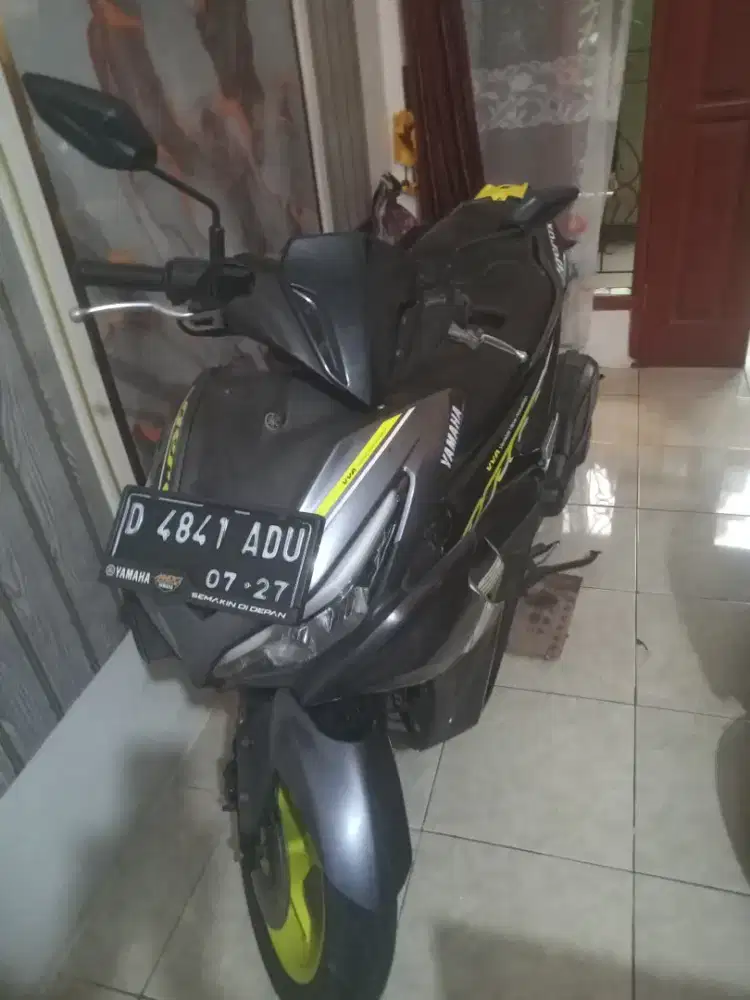 Di jual new yamaha aerox tahun 2022 mulus siap pakai