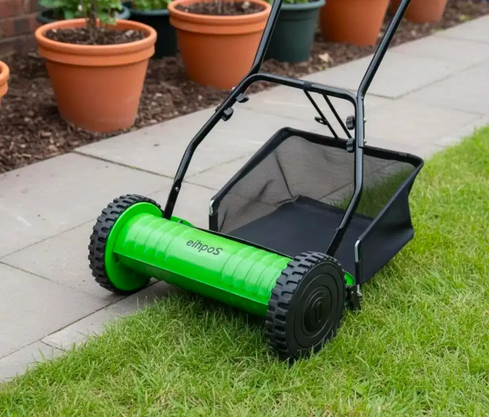 Mesin potong rumput manual dorong