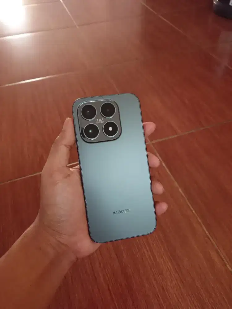 Xiaomi 17 16/512