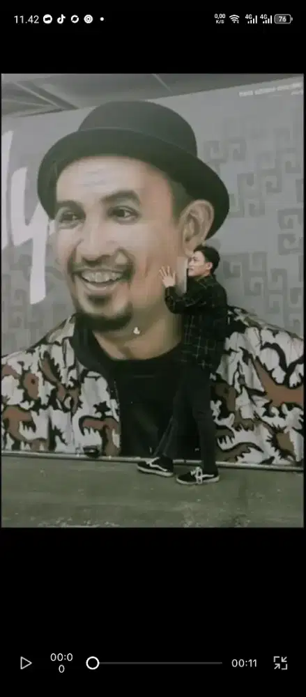 Cari kerja apa saja penting gaji lumayan