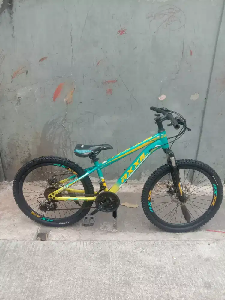 Jual sepeda gunung merk AXXIL UK 24