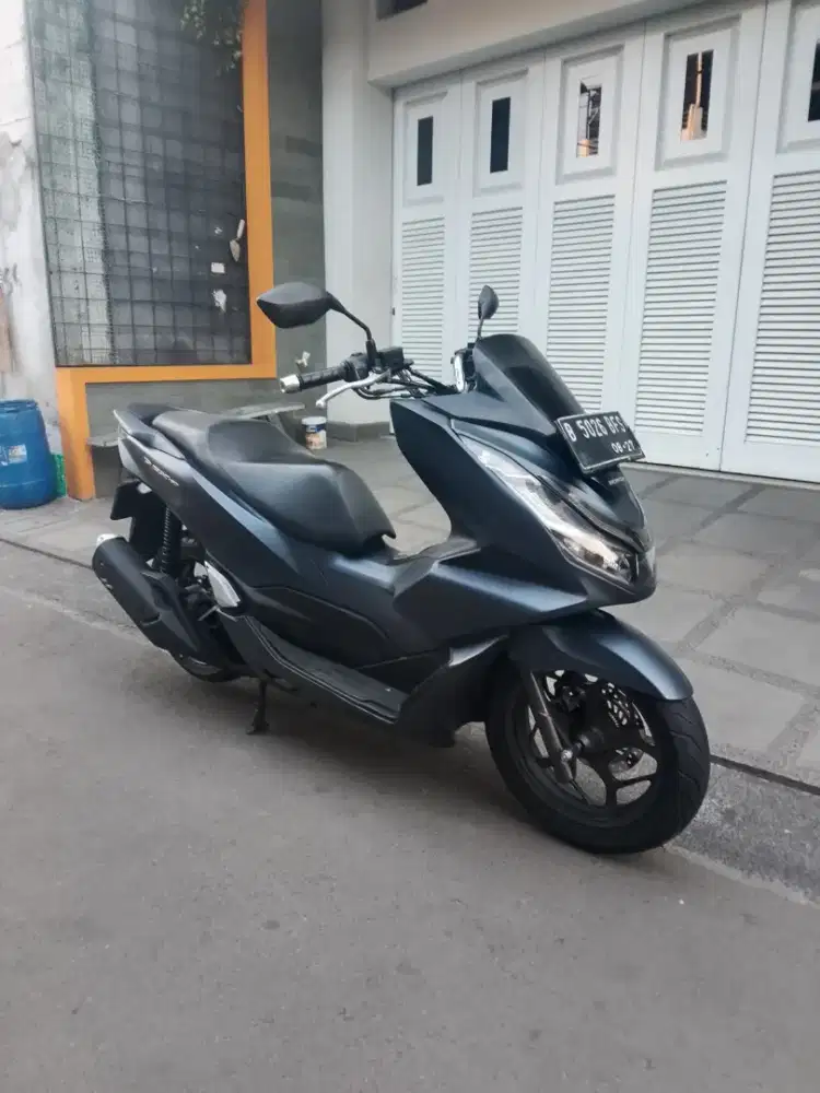 Honda pcx abs tahun 2022