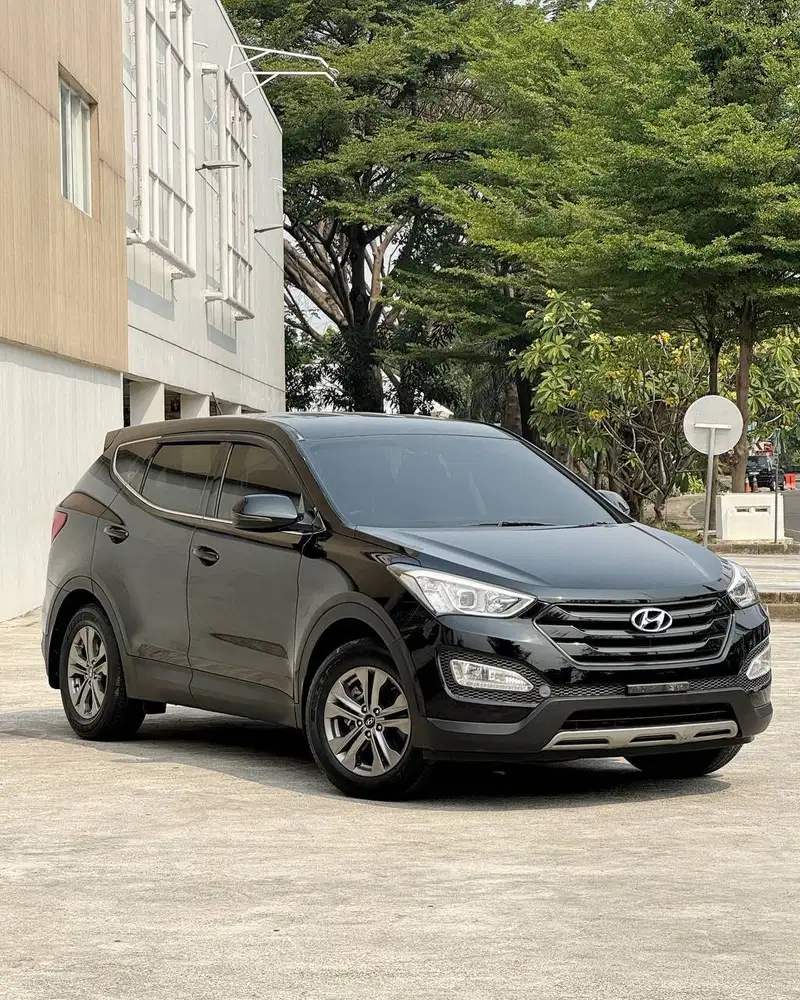 Hyundai Santa Fe GLS MPI Hitam 2015 Tdp Murmer Ori Menarik Bu Baru Ok