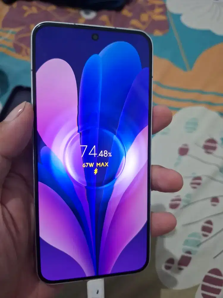 Xiaomi 13 5G. 8/256 all operator
