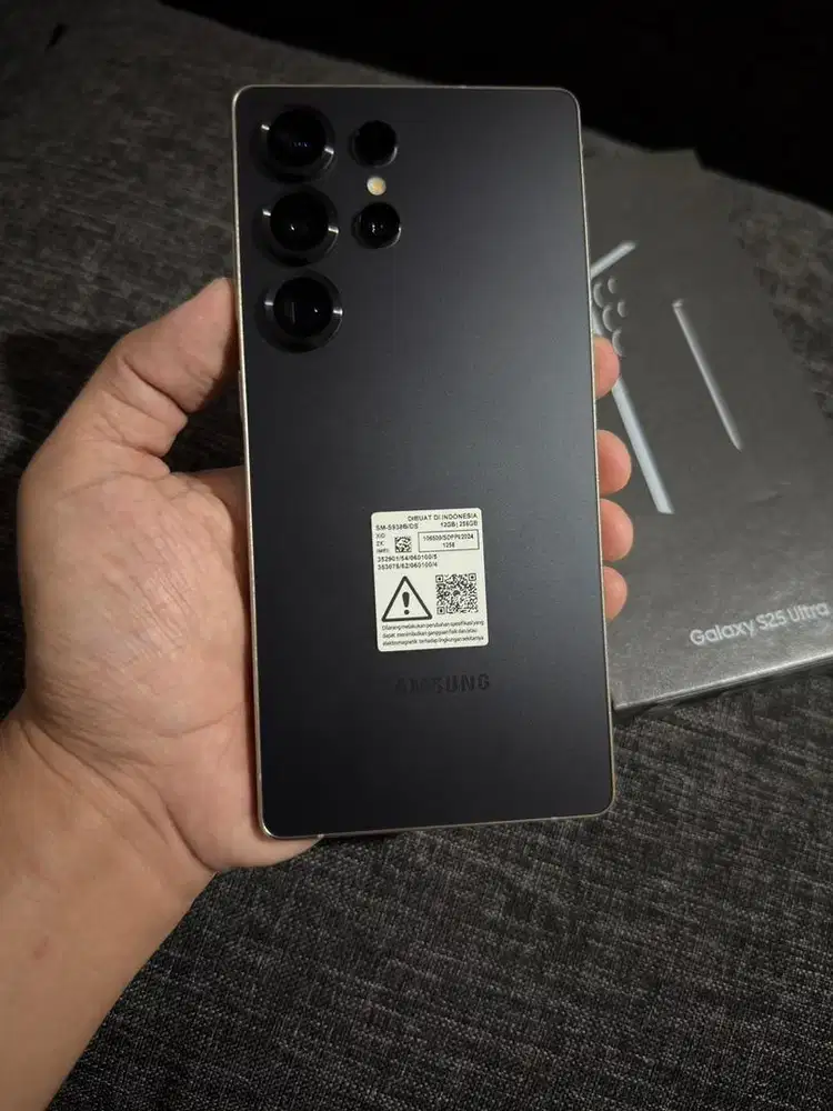 Samsung S25 Ultra 12/256
