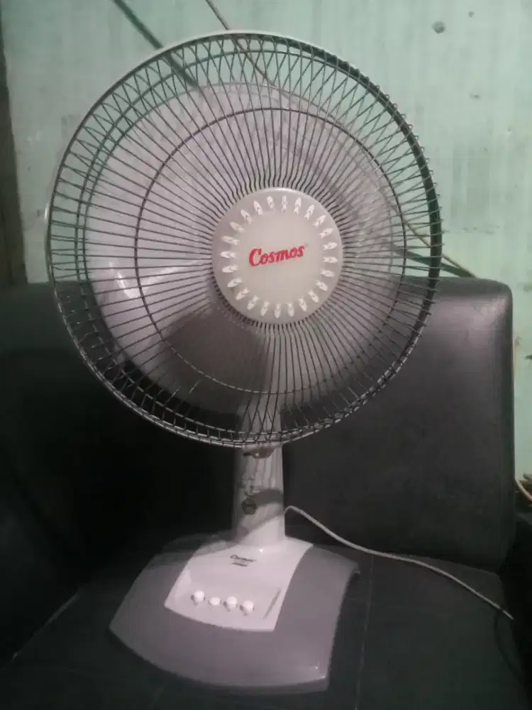 Kipas duduk cosmos 12 inch normal kenceng