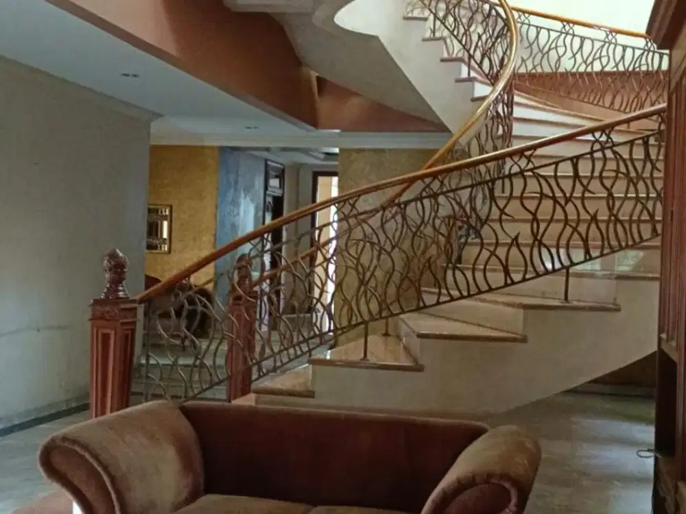 DIJUAL CEPAT RUMAH MEWAH, ARABIAN CLASSIC  JL. KENANGA CILANDAK JAKARTA SELATAN