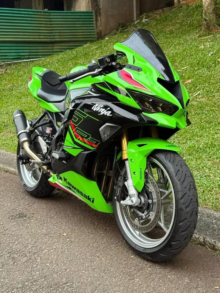ZX25rr 2024 ODO 3000Km