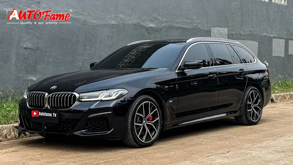 BMW G30 530i Touring M Sport Wagon NIK 2022