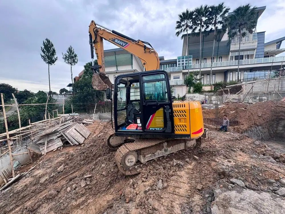 DIJUAL EXCAVATOR SANY SY75C (PC75) TAHUN 2023 – SIAP KERJA