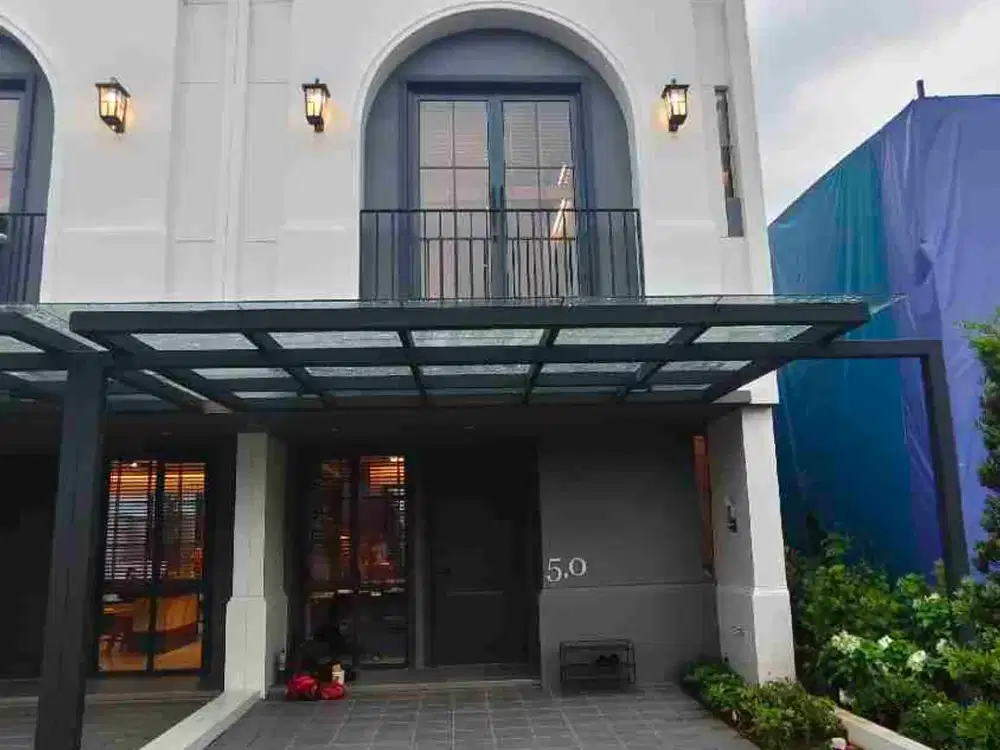 Dijual Rumah Excelsia klasik the Patio lippo cikarang