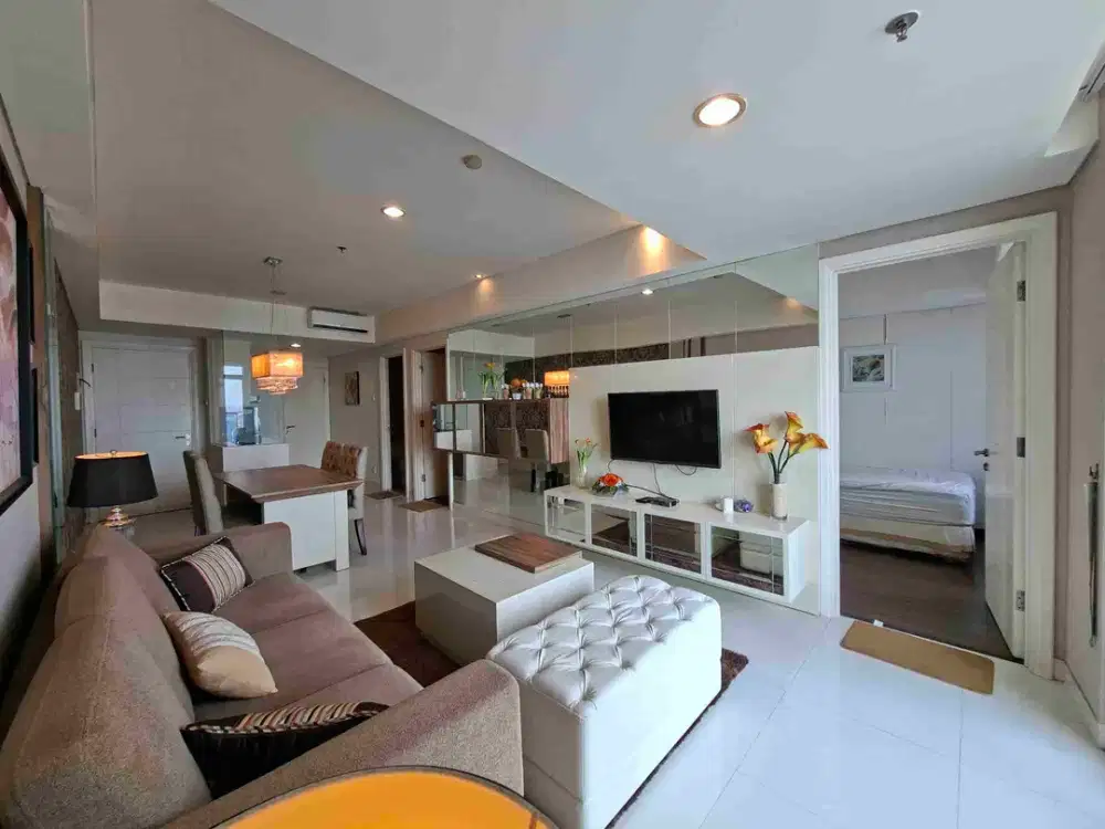 Sewa 2BR Furnish apartemen trillium surabaya.