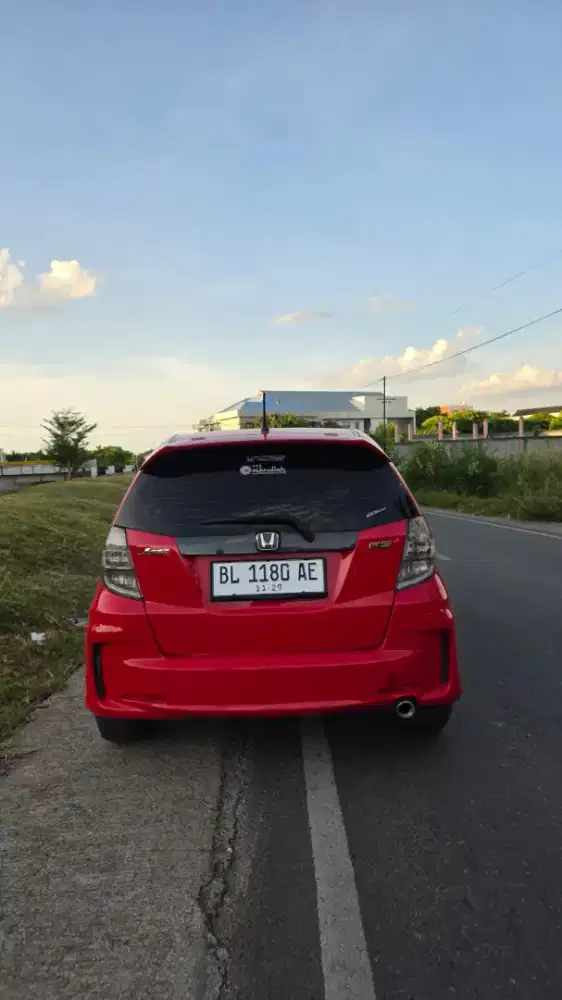 Jual jazz rs metik 2013