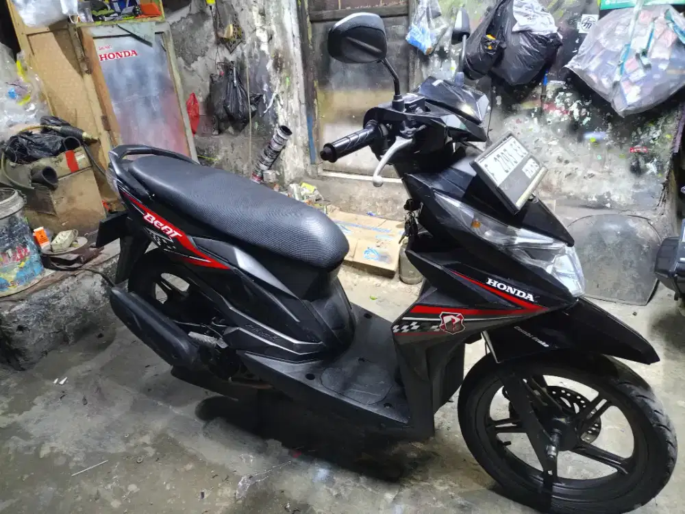 Honda beat eco 2018