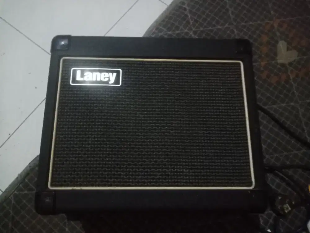 Ampli gitar  LANEY