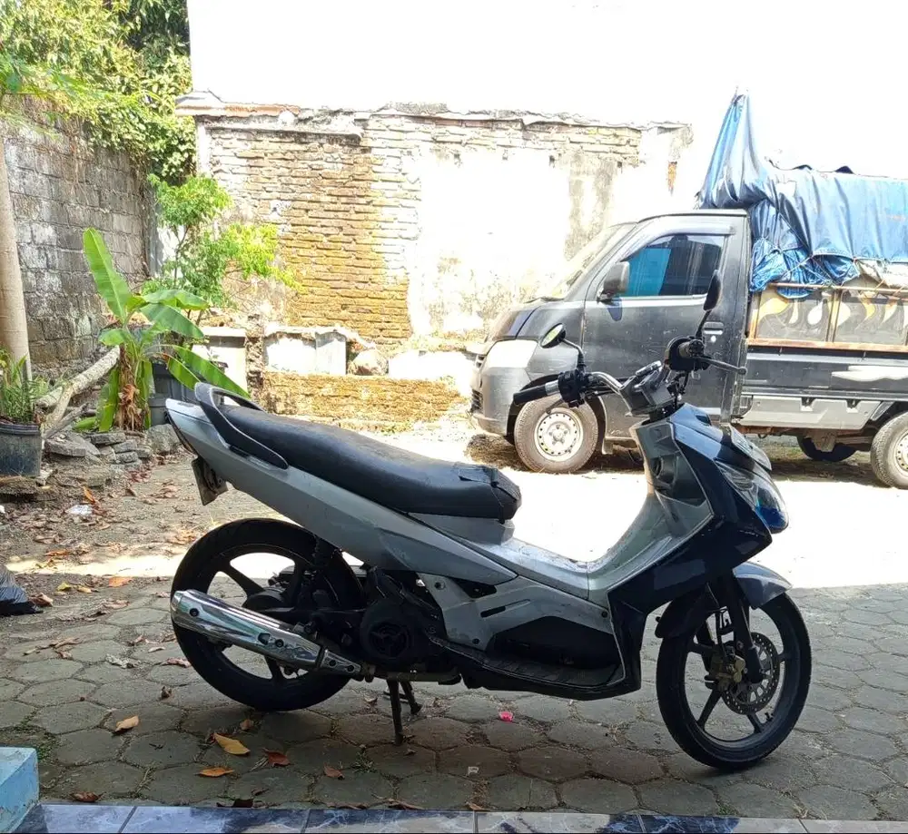Jual Yamaha Nouvo Z 2005