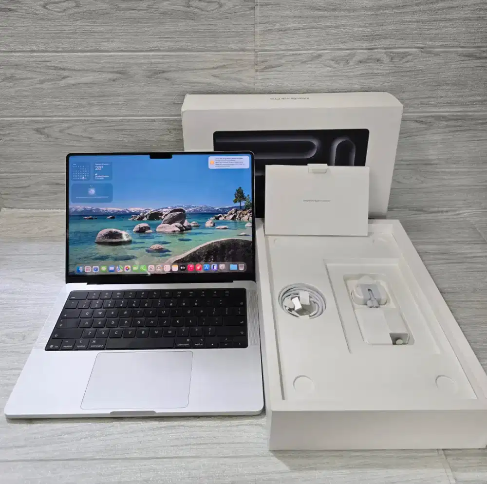 MACBOOK M5 PRO 14INC 24/1TB SILVER
