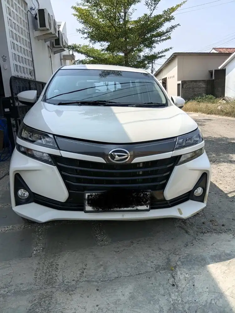 Di jual mobil xenia mulus alus