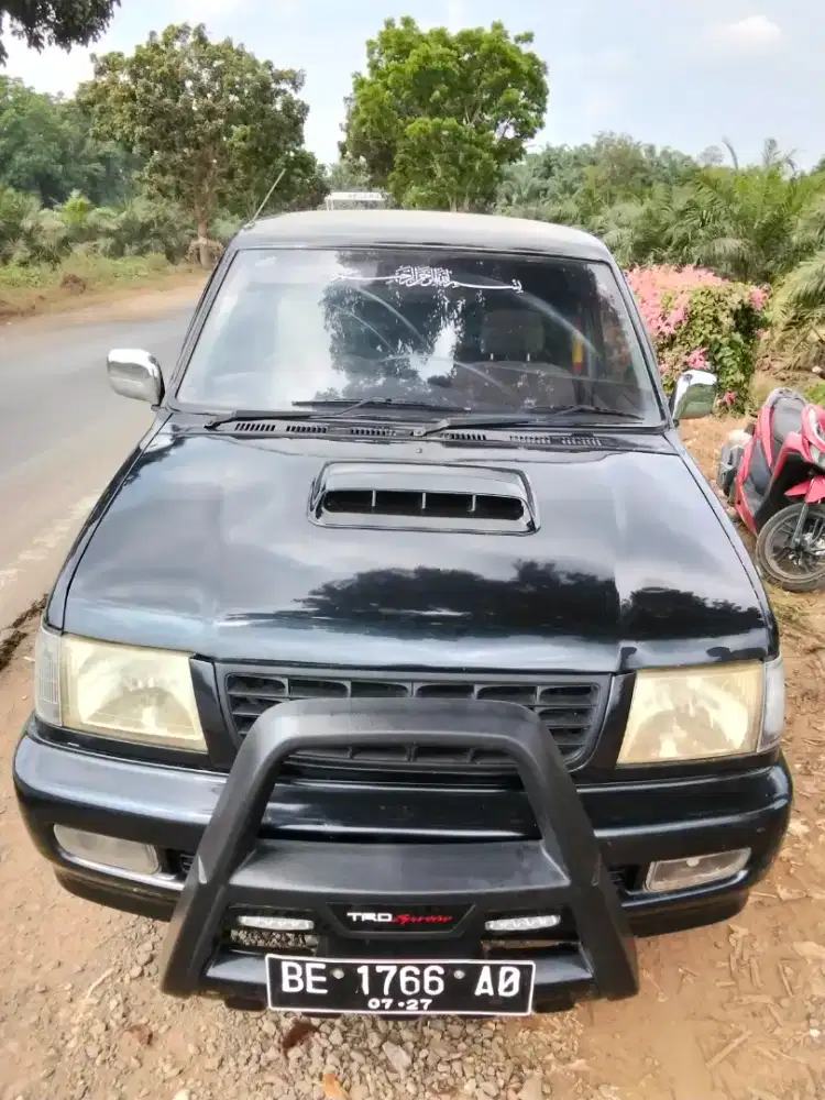 Kijang kapsul lgx diesel tahun 2002 gak ngowos