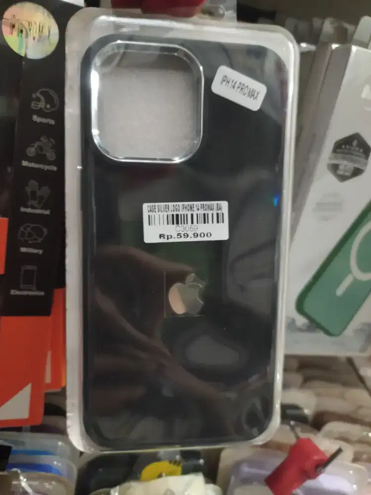 CASE SILVER LOGO IPHONE 14 POMAX