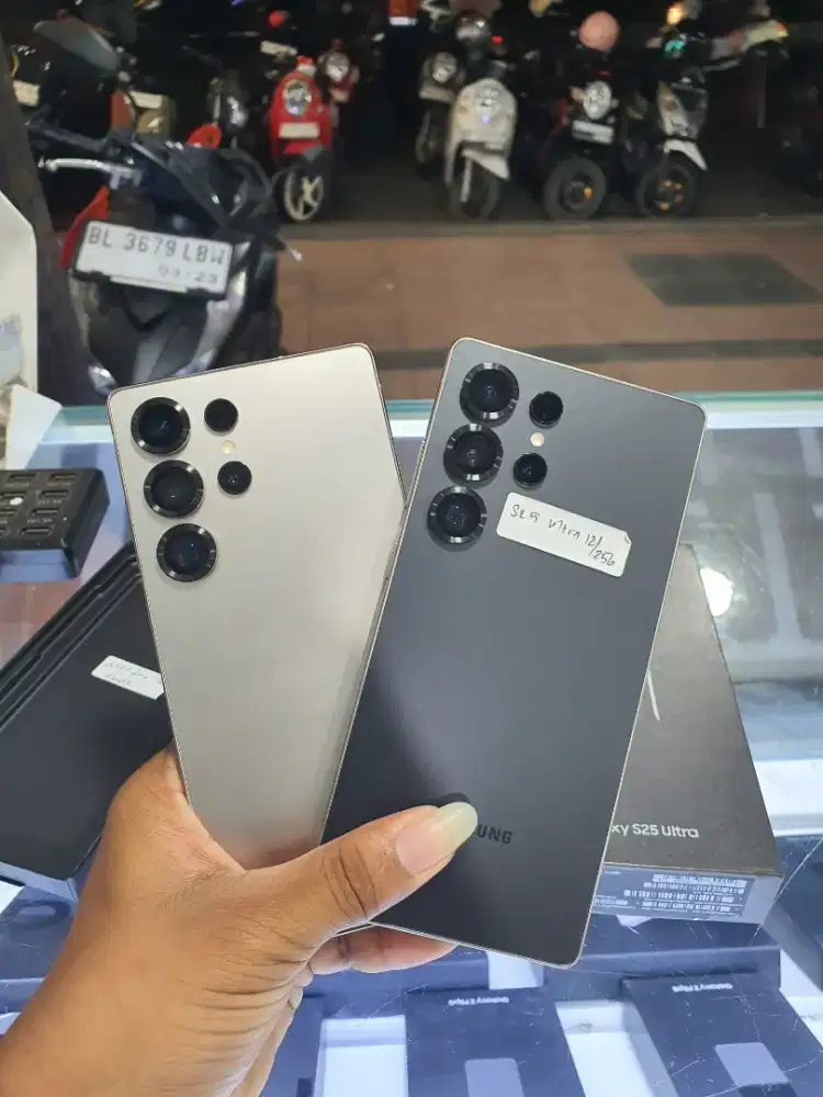 Samsung S25 ultra 12/256 like new