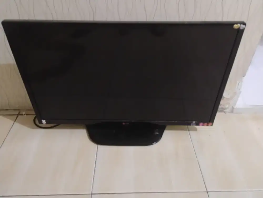 TV LED merk LG bekas