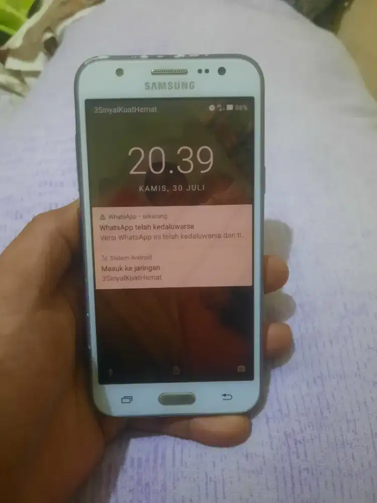Jual cepat Samsung J5 4GLTE