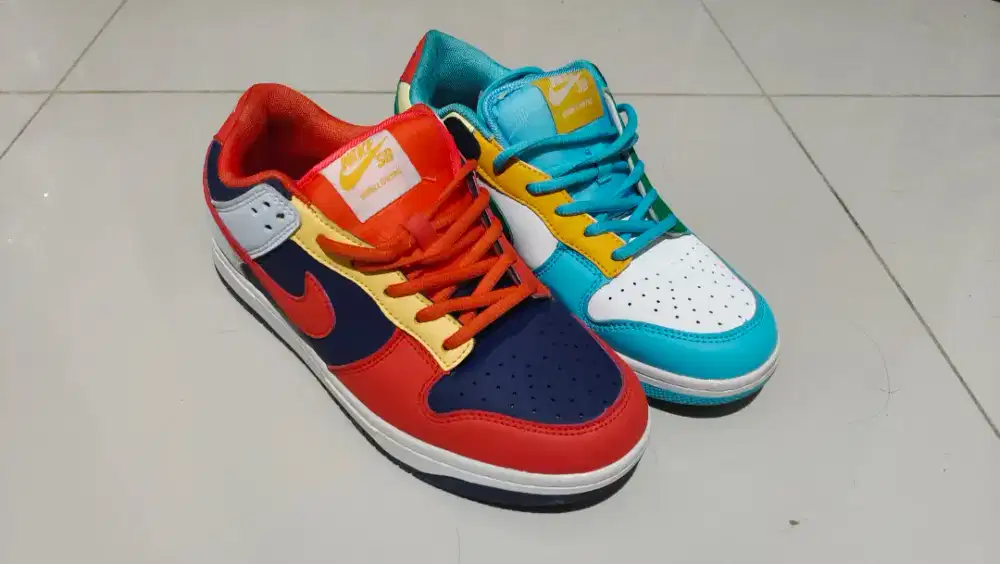 Nike sb dunk, two colours size 43