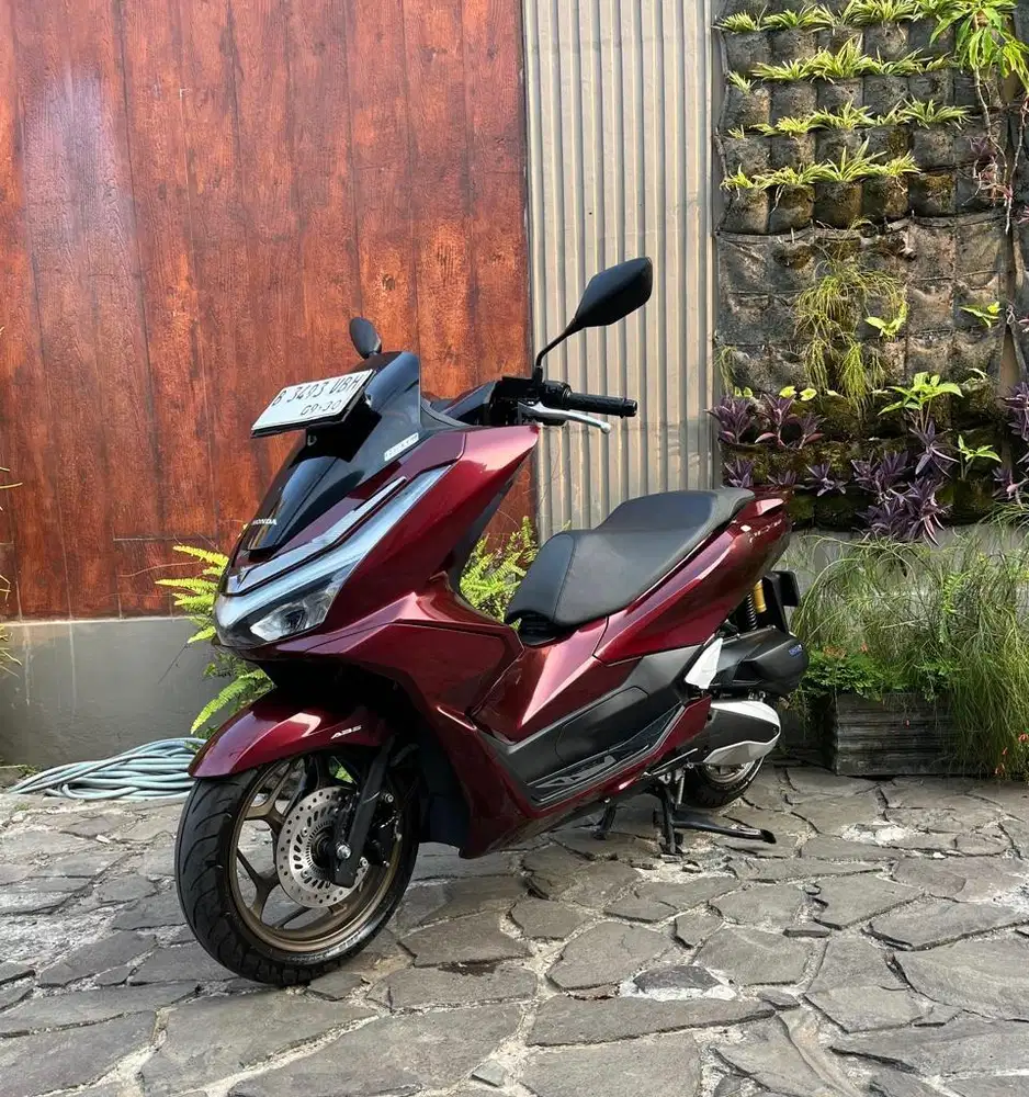 HONDA PCX 160 ABS – WARNA MERAH Burgundy | ISTIMEWA | SIAP PAKAI!