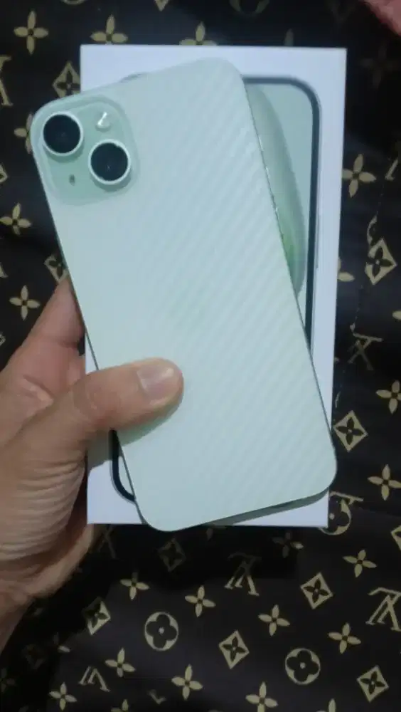iPhone 15 plus 256gb inter.