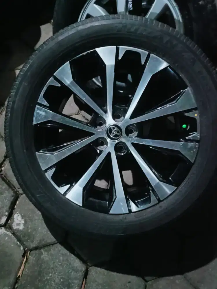 Velg serep Veloz 2023