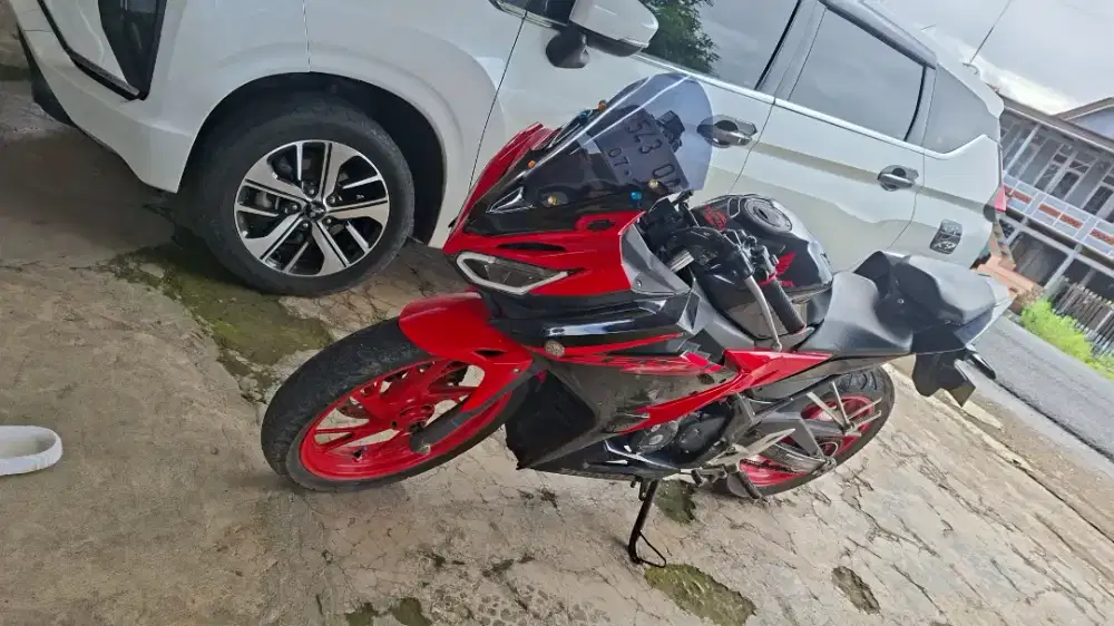 Honda cbr 150 cc
