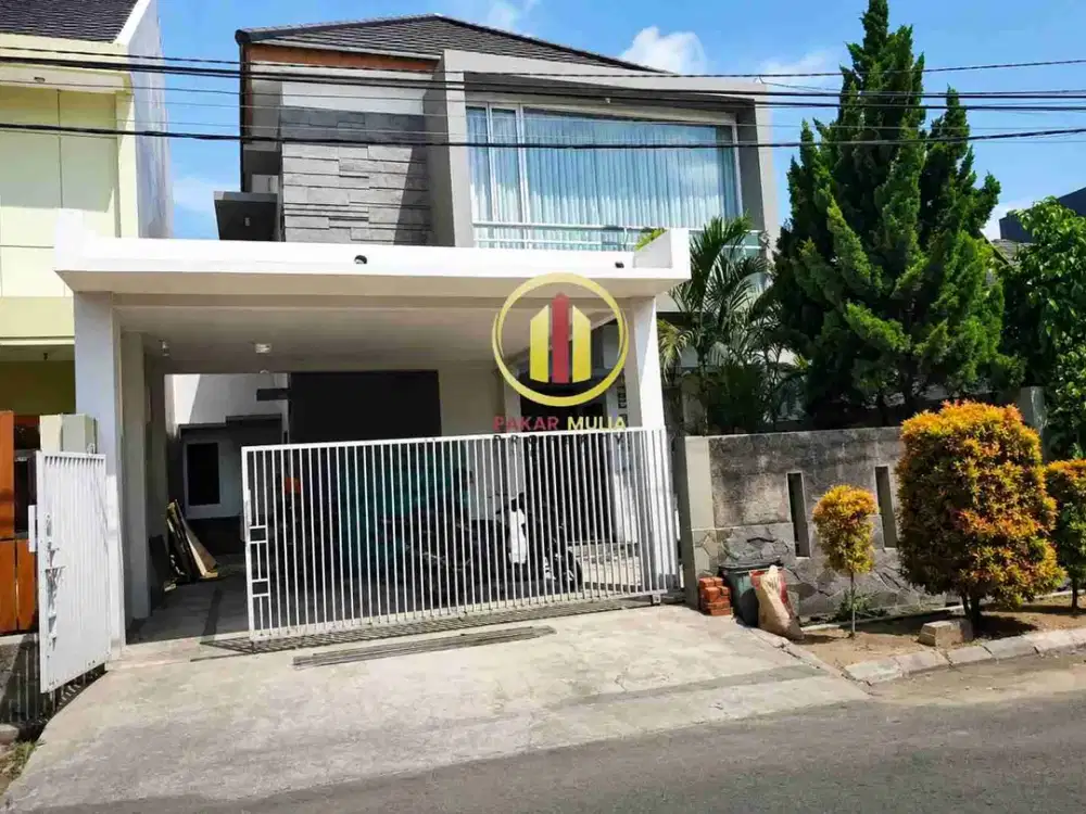 Rumah Modern di Komplek Pelangi Antapani Bandung
