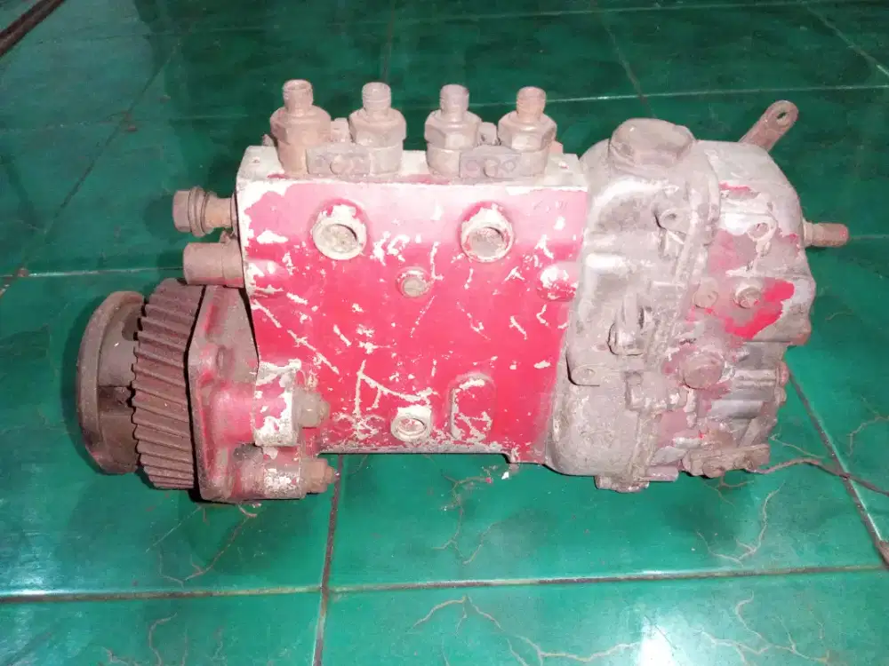 Jual bosch pump atau pompa bahan bakar 4 silinder