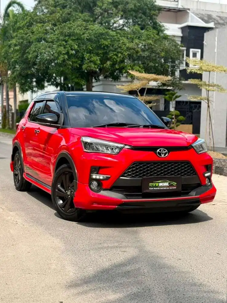 (First Hand) Raize GR CVT 2022 Merah Hitam 2023 2024