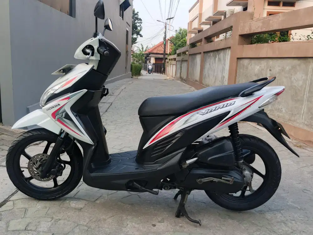 Honda Vario LED 2014 stater tokcer halus mulus terawat