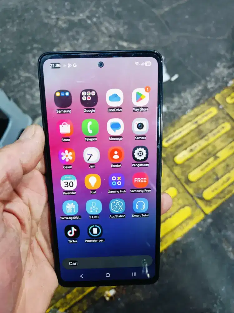 Samsung a53.  5g.  Ram 8/128