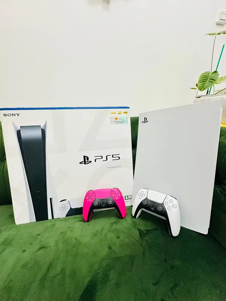 Sony PlayStation 5 (PS 5)