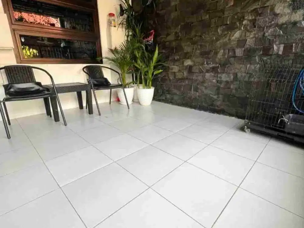 Bismillah Dijual Rumah Siap Huni di Roswood Garden Serua Raya - Ciputat