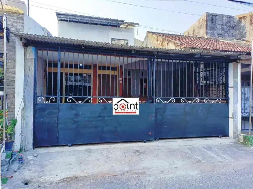 Rumah Bagus Dekat Taman Jayawijaya Mojosongo Solo