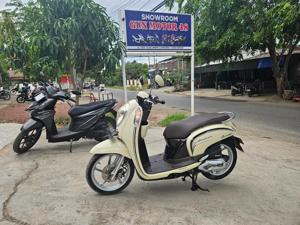 D jual honda scoopy tahun 2016