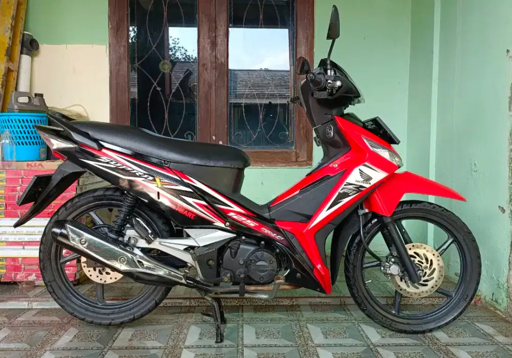 Supra X 125 Fi ( 2015 ) Plat F