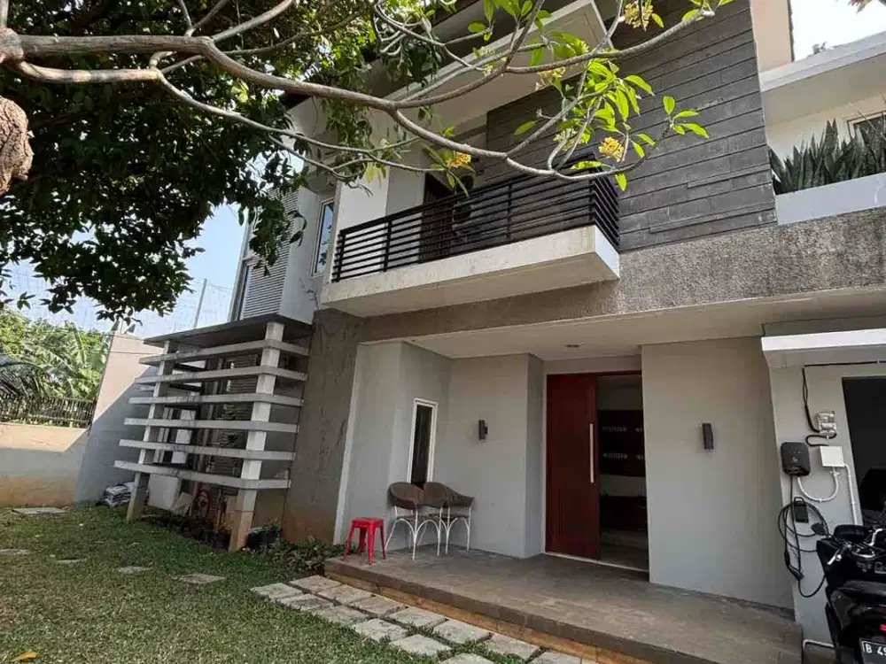 Dijual Rumah 2 lt ada Swimming pool di Kemang -Ampera Jakarta Selatan lt 460 m2 lb 380 m2 Shm Selatan 5+3 kt 5 km semi furnished, Survey & nego yuk!!