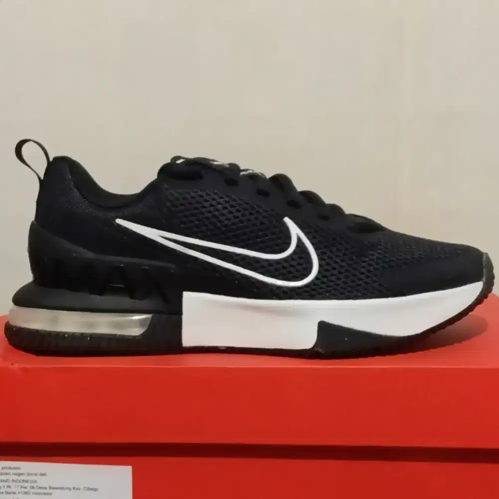 Sepatu Air Max Alpha Trainer 6 Ukuran 41/26cm Black / White FQ1833 100