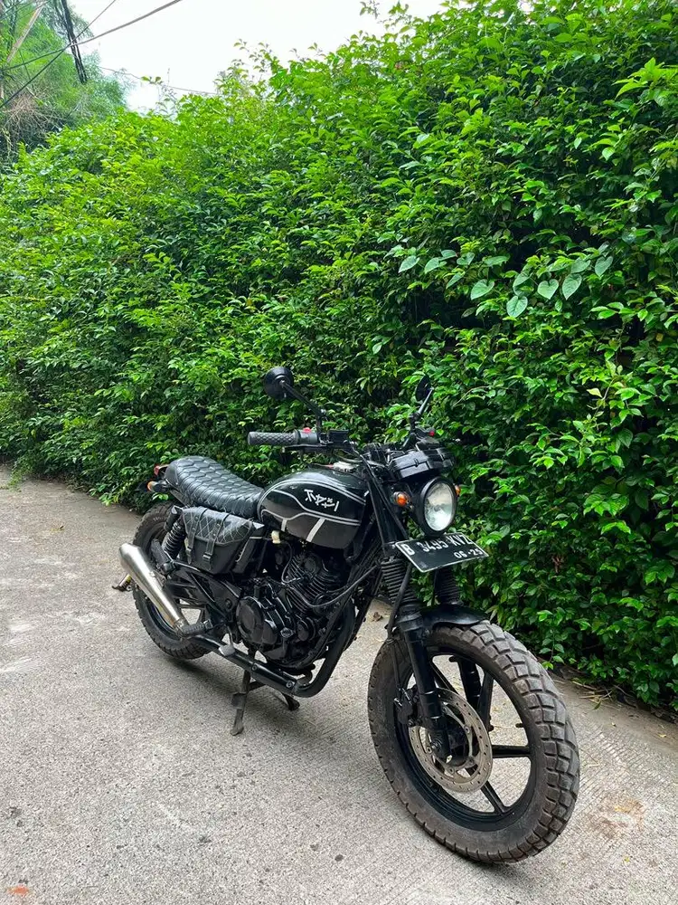 jual motor castum bajaj pulsar