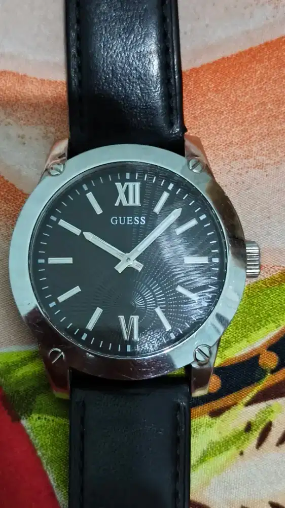 Dijual jam tangan guess