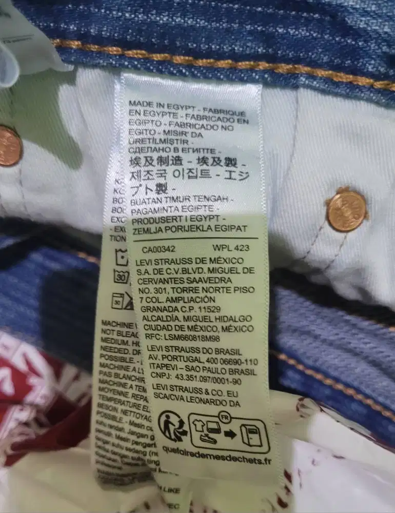 Celana LEVI'S 501 untuk Pria W32 L32 ASLI