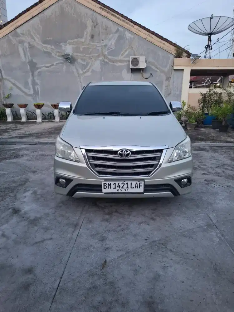 Kijang inova Tipe G metic diesel 2014