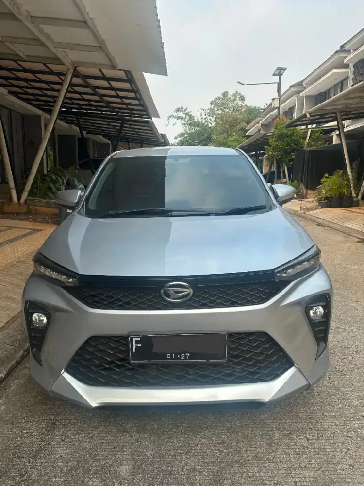 Xenia R 2022 km low 8rb record Daihatsu