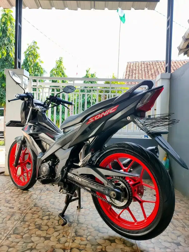 Honda sonic 2017